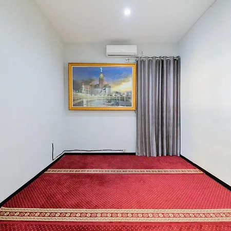 RedDoorz Plus near Politeknik Negeri Malang-3